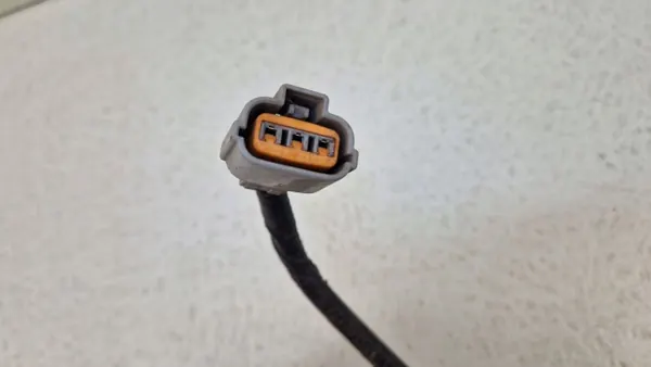 Kia Sportage 3 bakre PDC-sensor kabel OEM 968973U000 image 5