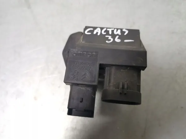 Citroen Lüfterrelais OEM FBZ15378 - Gebrauchter Zustand image 2