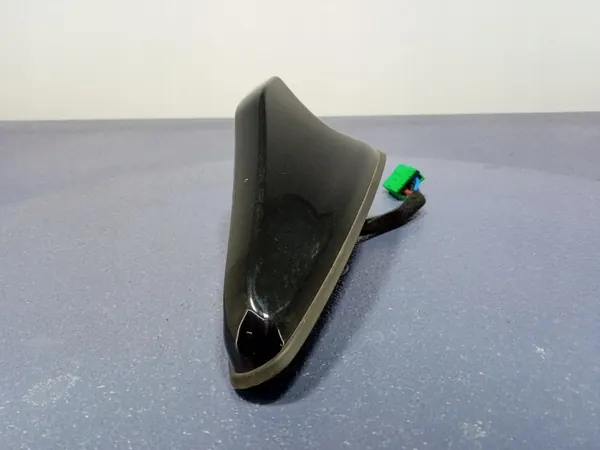 Kia Ceed III Shark Fin Antenni OEM 96210-J7700 image 2
