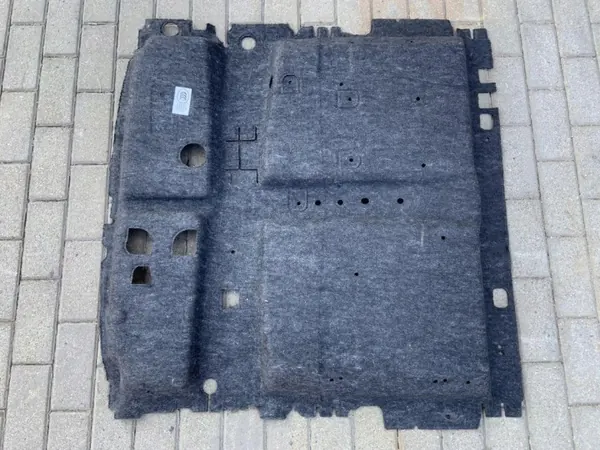 Tapete de bagageira Audi Q7 SQ7 OEM 4M0863697 - Usado image 4