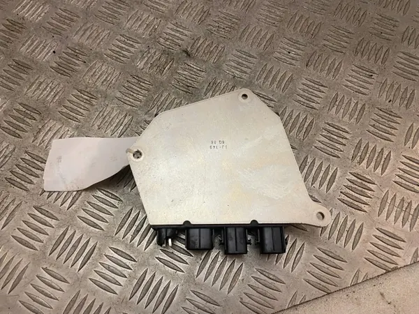 Lexus IS III XE30 2015 ruiskutusmoduuli OEM 8987153010 image 7
