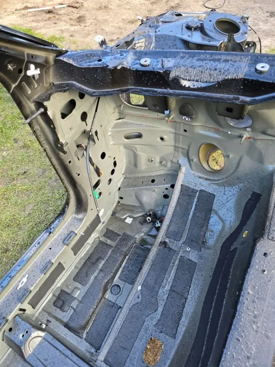 OEM 12245 Audi A4 B9 Lokasuoja & Kynnys image 4
