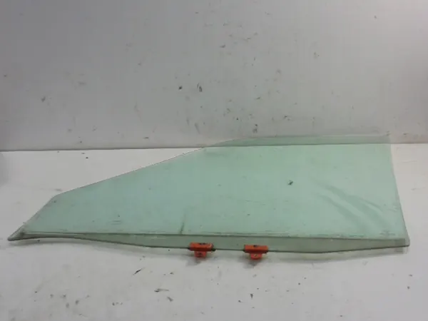 Ford Maverick I Fram höger dörrglas OEM AK-12-723007 image 3