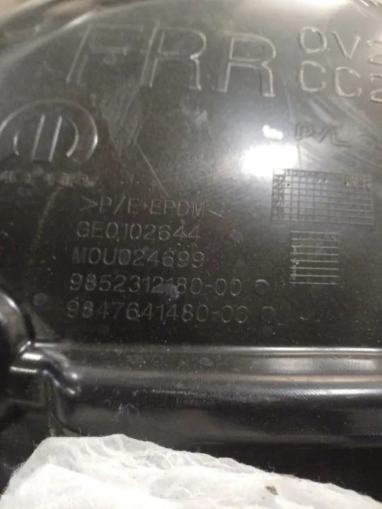 OEM 9852312180 9847641480 Etu Oikea Pyöränkaari image 3