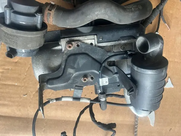 Webasto värmare OEM 5QF815005Q för VW Audi Skoda Seat image 2