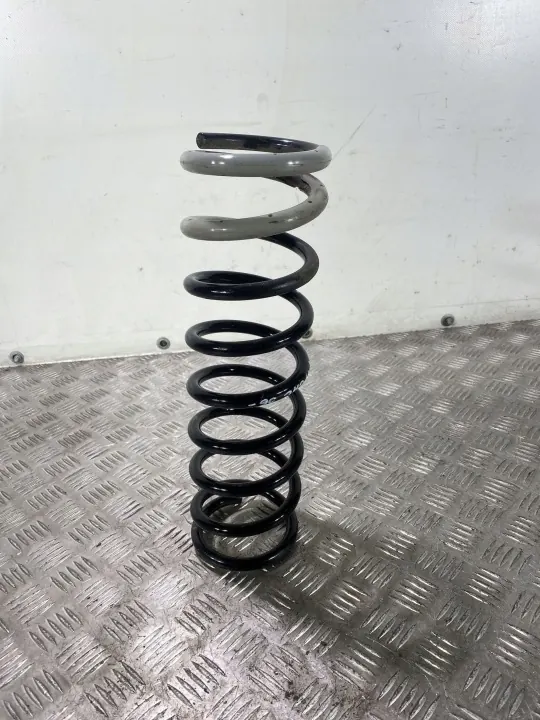 Muelle trasero Subaru OEM FBZ20764 - Usado image 2