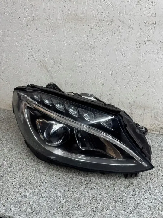 Rechter Voorlamp Mercedes C-Klasse W205 2014-2021 A 205 906 40 03 image 3