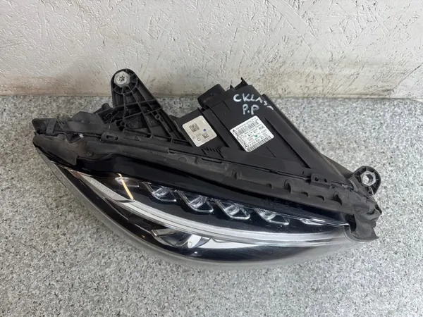 Rechter Voorlamp Mercedes C-Klasse W205 2014-2021 A 205 906 40 03 image 7