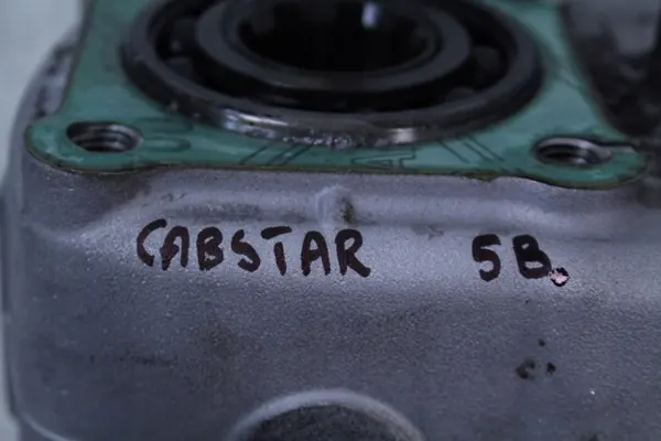 Caixa de transferência Nissan Cabstar 5B OEM 036945 image 6