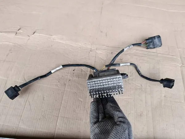 Audi A4 B8 Ventilator Module OEM 8K0959501C image 3