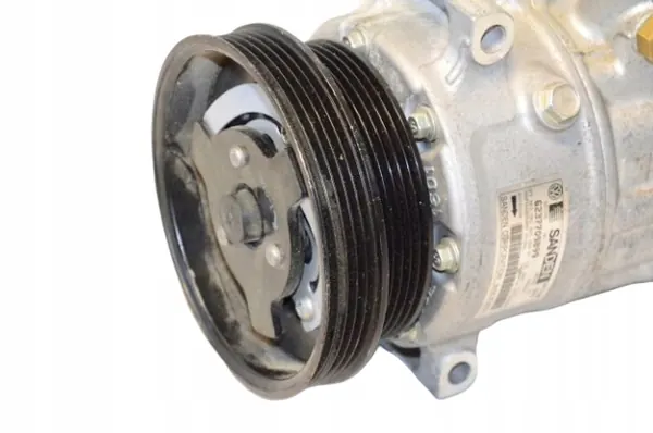 Volkswagen OE Ilmastointikompressori image 3