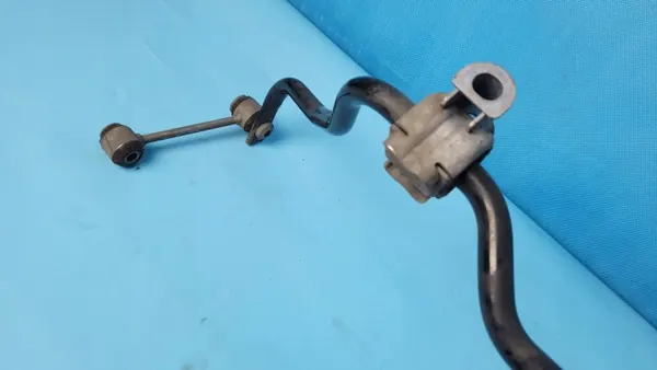 Mercedes W206 Taka Stabilointitanko OEM A2063205703 image 9
