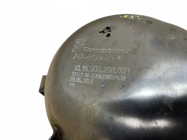 Generador de sonido de escape BMW X7 G07 LCI 2023 image 2