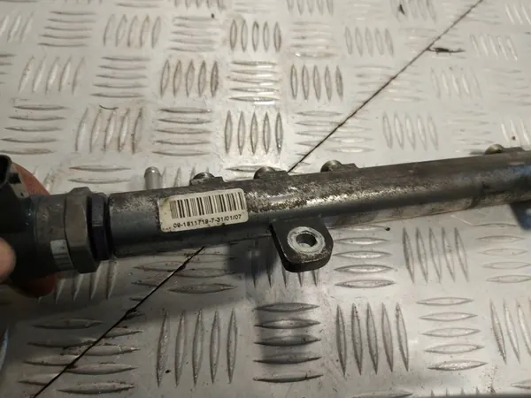 Brandstofrail Fiat Doblo 1.3 CDTI 55200517 image 6