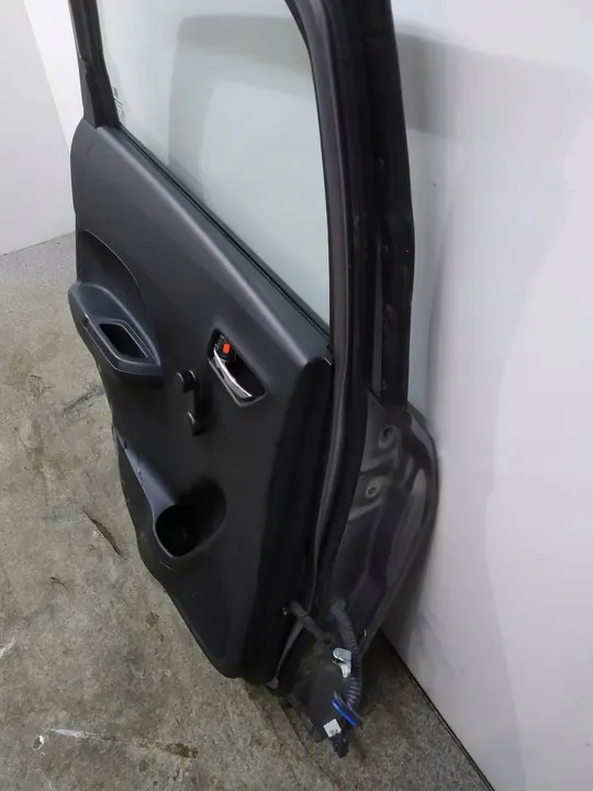 Vänster bakdörr grå Suzuki Baleno II (2015-2022) OEM image 8