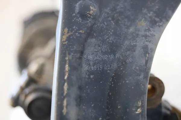 Rotule d'amortisseur avant droit Renault Megane IV image 5