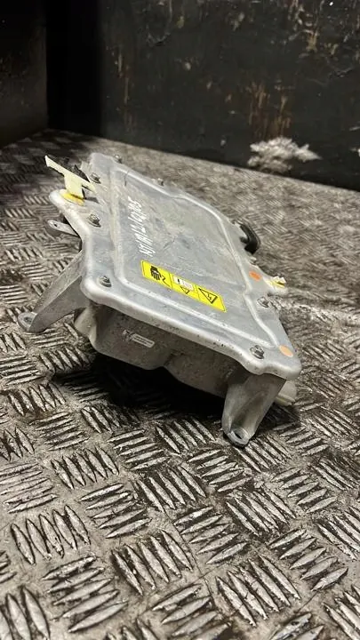 Inversor Tesla OEM 1049678-00-G para Model X 18R image 2