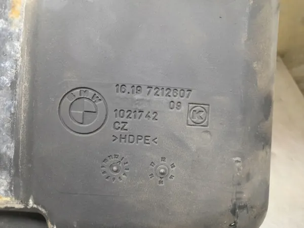 Gebruikte AdBlue-tank OEM 7212607 voor BMW F10/F11 image 6