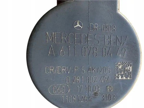 Mercedes W203 2.2 CDI Kraftstoffschiene OEM A6110700395 image 4