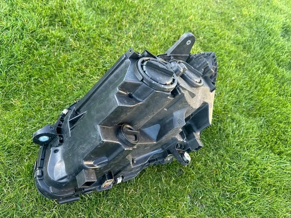 RECHTER KOPLAMP MERCEDES C-KLASSE W205 image 5