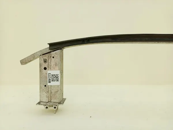 Volvo OEM 31476358 Framstötskåpeförstärkningsbalk image 9
