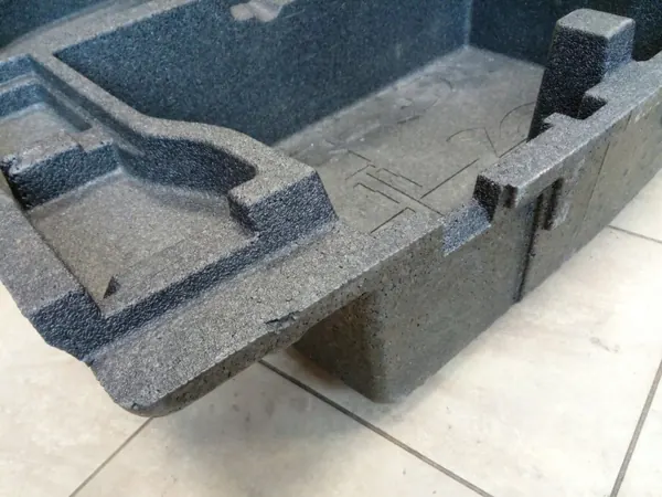 OEM 5E3863957 Espuma de Maletero para Skoda Octavia IV image 3