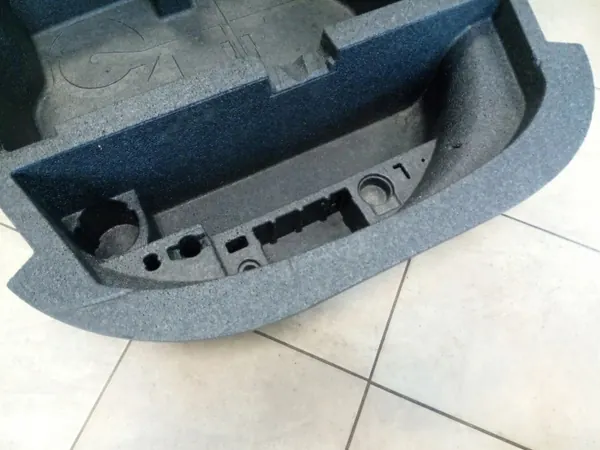 OEM 5E3863957 Espuma de Maletero para Skoda Octavia IV image 6