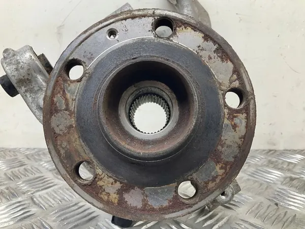 Snodo posteriore sinistro AUDI A3 SPORTBACK 2.0L benzina 5Q0505435J image 2