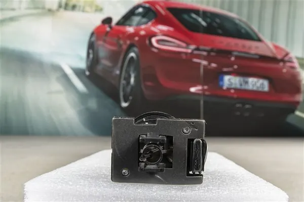 Porsche OE 99665324100 Temperatursensor image 4