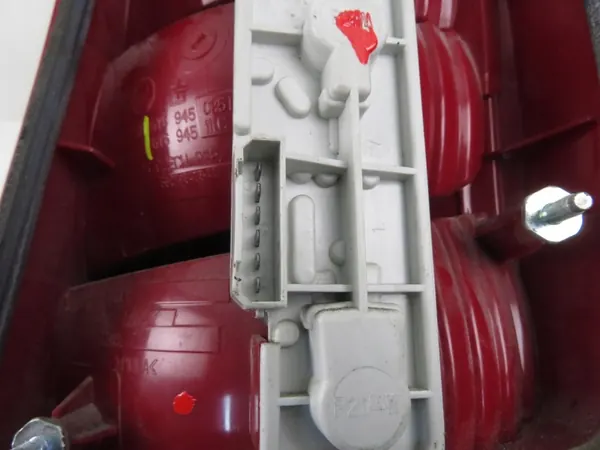 Luz Trasera Izquierda Skoda Fabia 6Y6945095D 6Y6945111B image 3