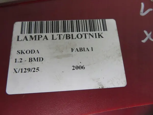 Luz Trasera Izquierda Skoda Fabia 6Y6945095D 6Y6945111B image 5