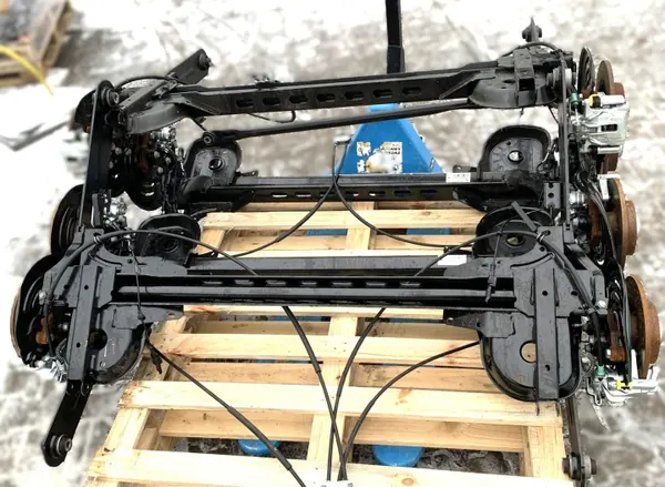 Renault Trafic III/IV 1.6 dCi Achterasbalk OEM 430005337R image 2