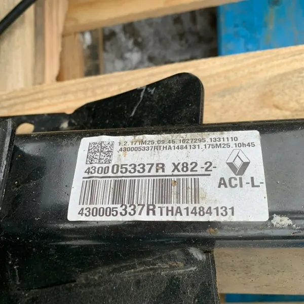 Renault Trafic III/IV 1.6 dCi Achterasbalk OEM 430005337R image 3