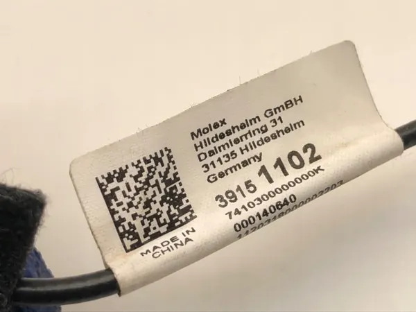 Antena OPEL ASTRA K 39151102 Familiar OEM image 3