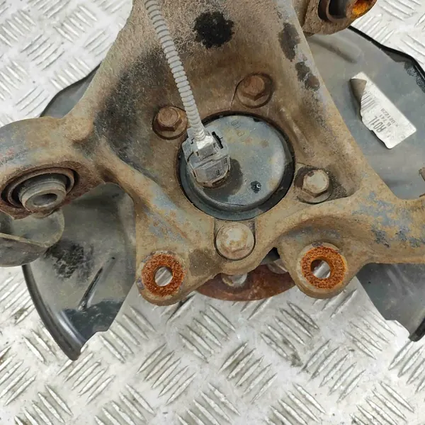 TOYOTA AURIS COROLLA RAV4 C-HR Vite dell'asse posteriore destro OE 90105-12350 image 4