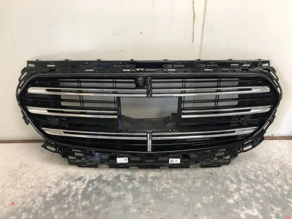 Grelha Mercedes com LED, PDC, Câmera, Radar OEM A2148806001 image 2