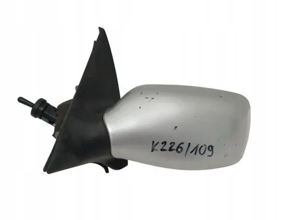 Espejo izquierdo manual Ford OEM 94AB17683BC - Usado image 2