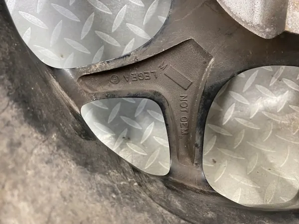 Vante OEM FR541 16" 5x115 Käytetty image 6