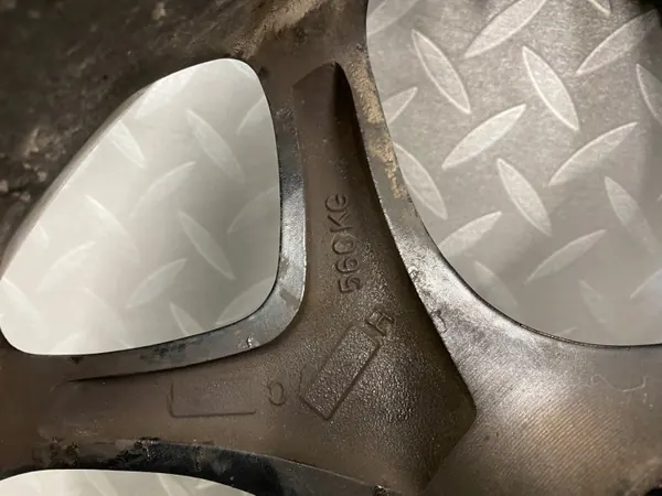 Vante OEM FR541 16" 5x115 Käytetty image 8