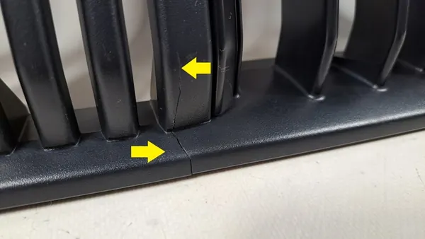 TOYOTA LAND CRUISER J150 Grill 53101-60E70 image 3