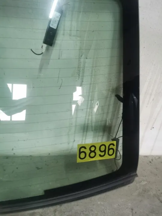 OEM-värmd bakkarossruta för Mercedes E-klass W212 Sedan image 4