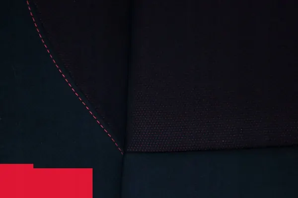 BMW 1 E87 LCI Achterbank Rood OEM 9126100 image 9