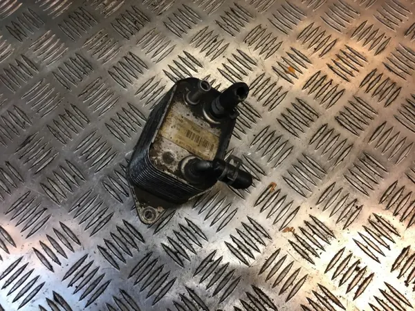 Refroidisseur d'huile Mercedes OEM A6110780079 W210 2.2 CDI image 3
