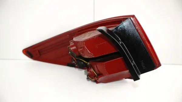 Lámpara Trasera Derecha Hyundai Santa Fe III 12-15R image 5