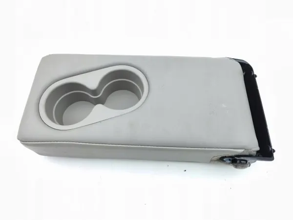 Accoudoir arrière Mazda CX-7 2007 OEM AMD213036 image 7