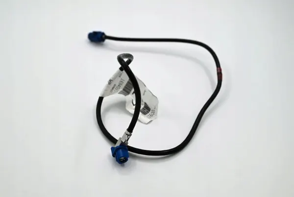 Cabo ecrã Mercedes OEM A1665405601 - Usado image 3