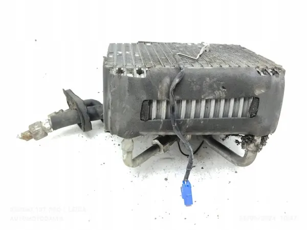 Noyau de Chauffage Climatisation Mazda OEM AMD153322 image 3
