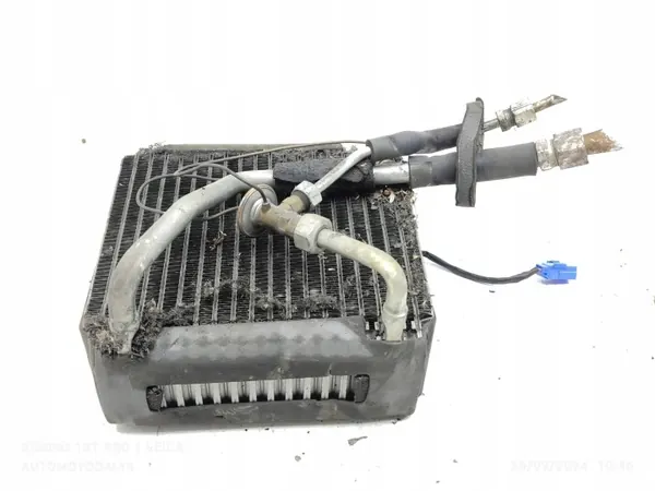 Noyau de Chauffage Climatisation Mazda OEM AMD153322 image 5