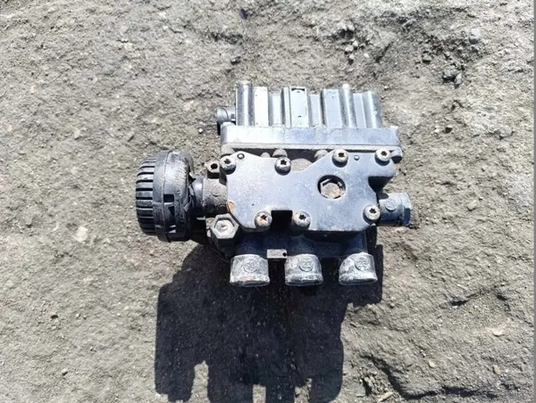 Válvula ECAS suspensión aire OEM 22 para MAN TGL/TGM image 3