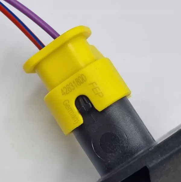 Kollisionssensor + Airbagkontakt VW AG 5WA959651A image 5